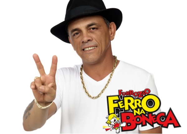 Briola fecha acordo com o Grupo Saia Rodada e “Ferro na Boneca” já tem data para voltar aos palcos