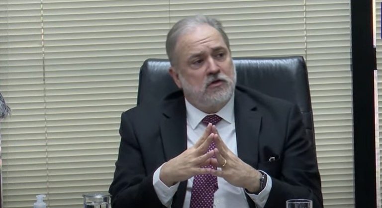 Aras diz estar atento à possibilidade de violência nos atos de 7 de Setembro