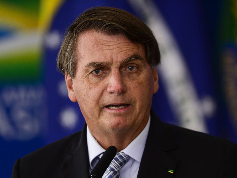 Bolsonaro diz à TV dos EUA que racismo no Brasil ‘não é da forma como é descrito’