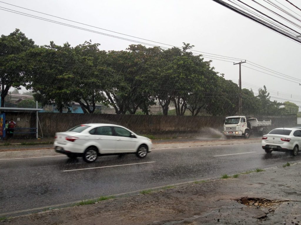 Meteorologista diz que chuvas fortes já eram esperadas: “Condições favoráveis”