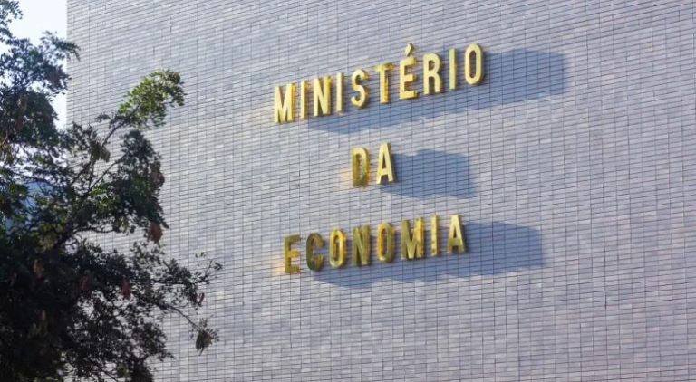Dívida pública tem trajetória de queda, mesmo com pandemia, e representa 78,3% do PIB