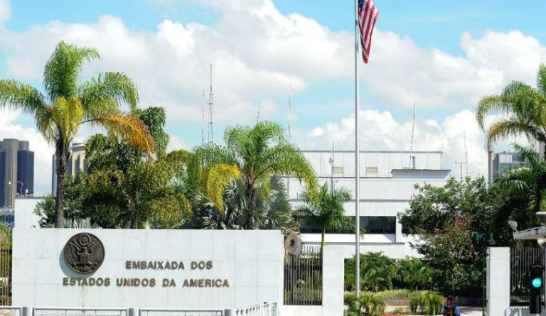 Embaixada dos EUA diz que eleições brasileiras são modelo para todas as nações