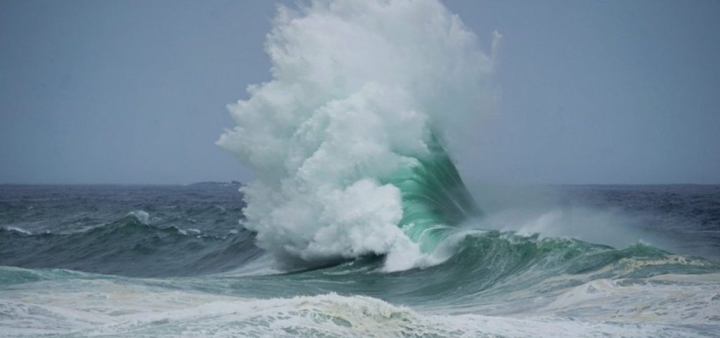 Marinha alerta para possibilidade de mau tempo e ressaca em parte do litoral do RN com ondas de 2,5 metros entre sábado (2) e segunda-feira (4)