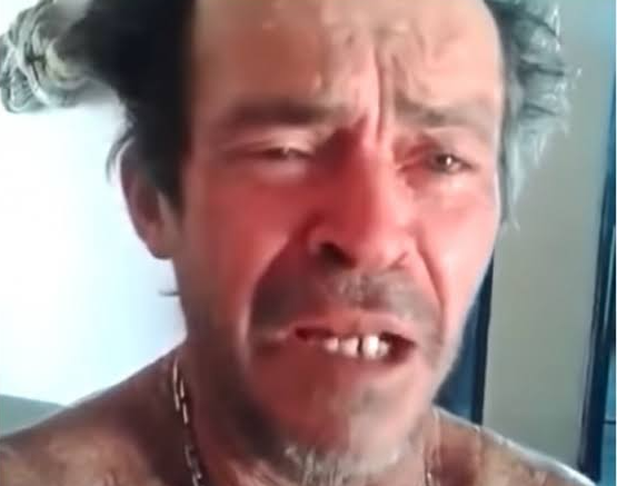 Criador do meme “Me dê, papai” morre em bar