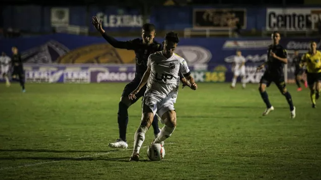 Aparecidense e ABC empatam em jogo de quatro gols e mantêm posições dentro do G-8 da Série C