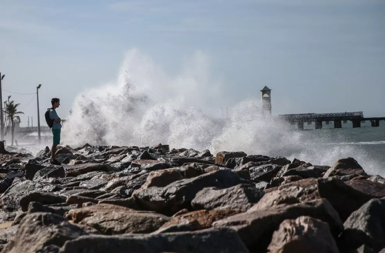 Marinha emite alerta de ventos de até 61 km/h no litoral do RN