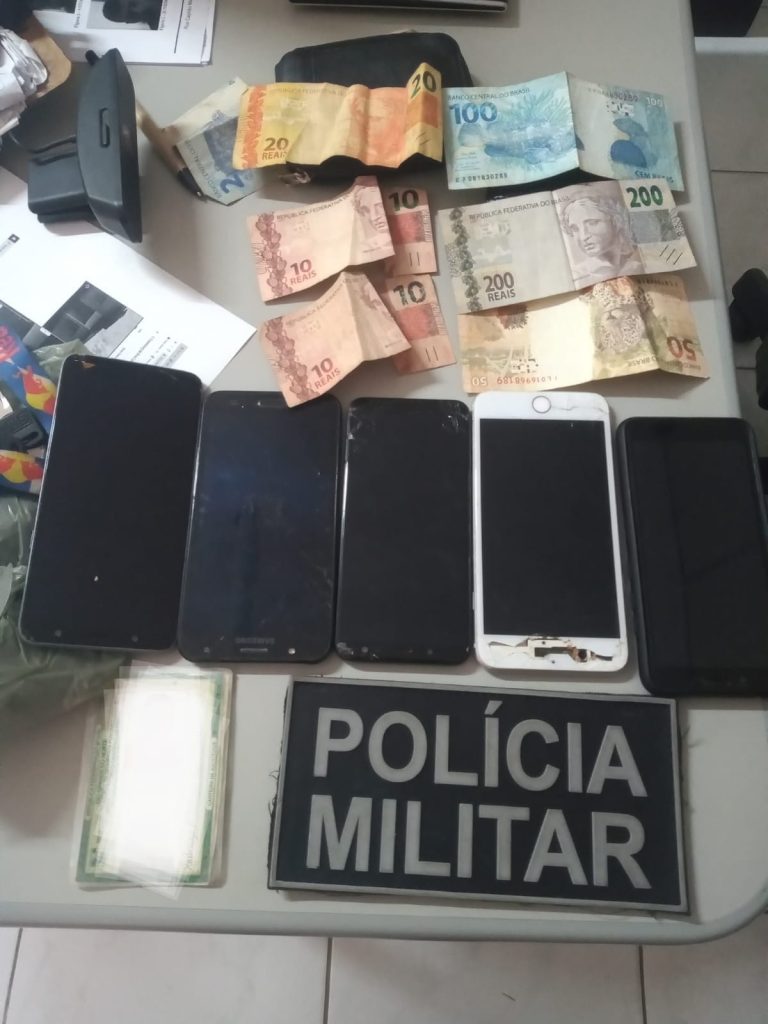 3º BPM prende dupla de posse de aparelhos celulares roubados em Parnamirim/RN