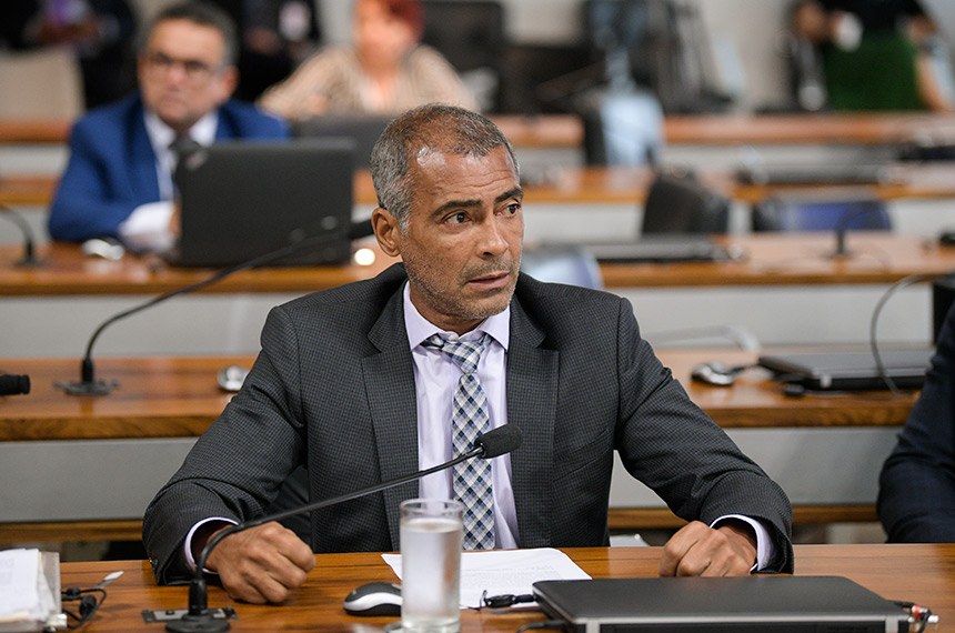Votação de projeto sobre rol taxativo da ANS fica para final de agosto