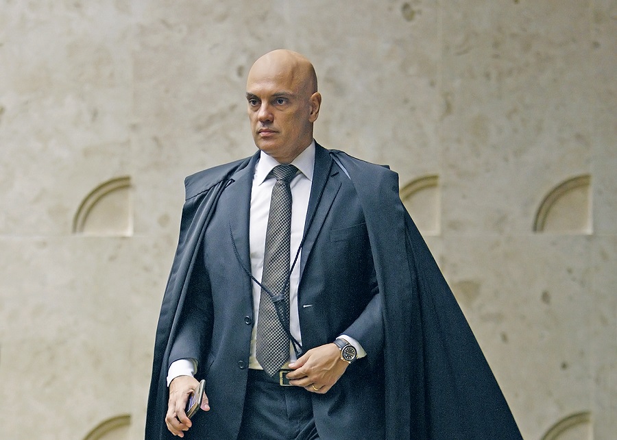 Alexandre de Moraes levanta sigilo da autorização para buscas