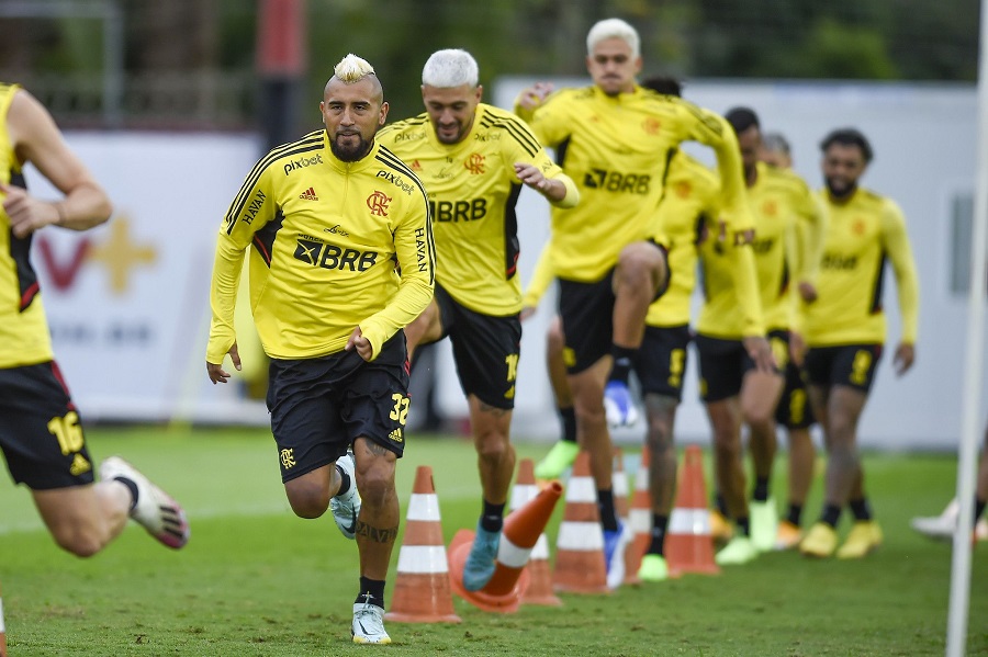 Flamengo usa força máxima contra o São Paulo