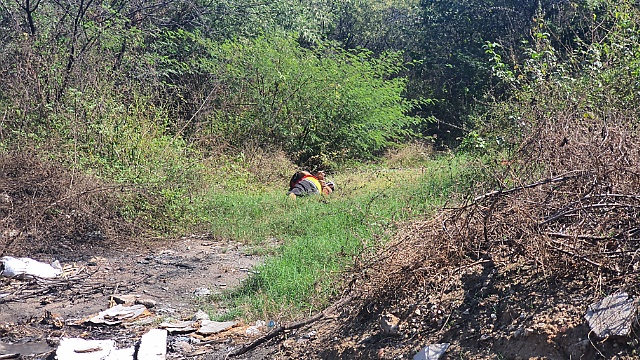 Homem é encontrado morto com mãos amarradas e com corpo crivado de balas na estrada da Granja