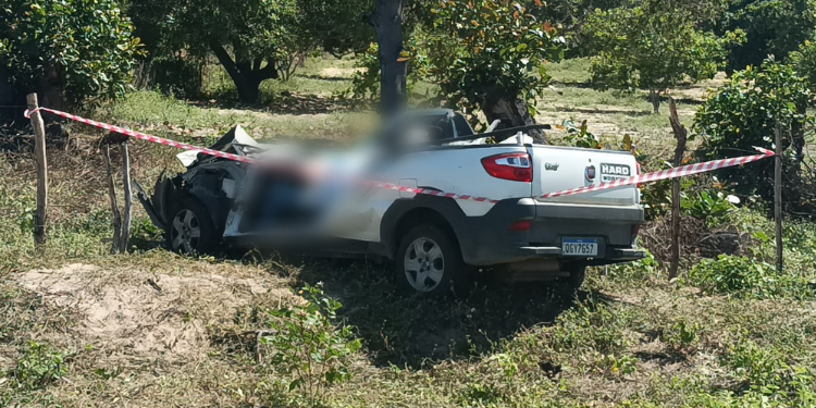 Engenheiro morre após colidir com ônibus escolar na Serra do Mel