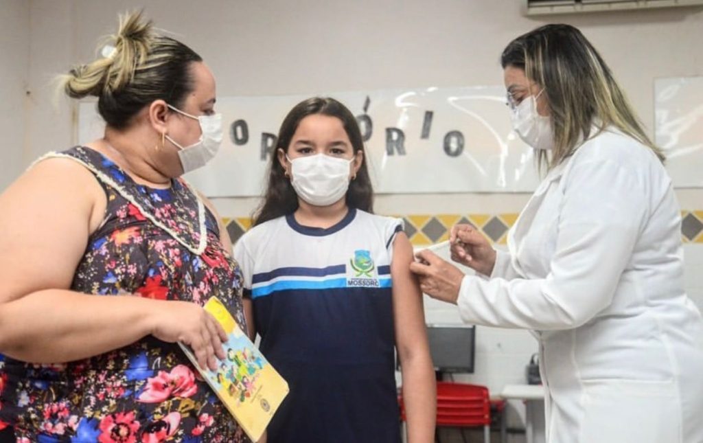Campanha “Mossoró Vacina nas Escolas” iniciou nesta segunda-feira (01)