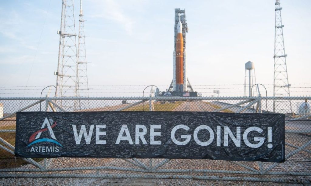 Nasa inicia contagem regressiva para volta à Lua