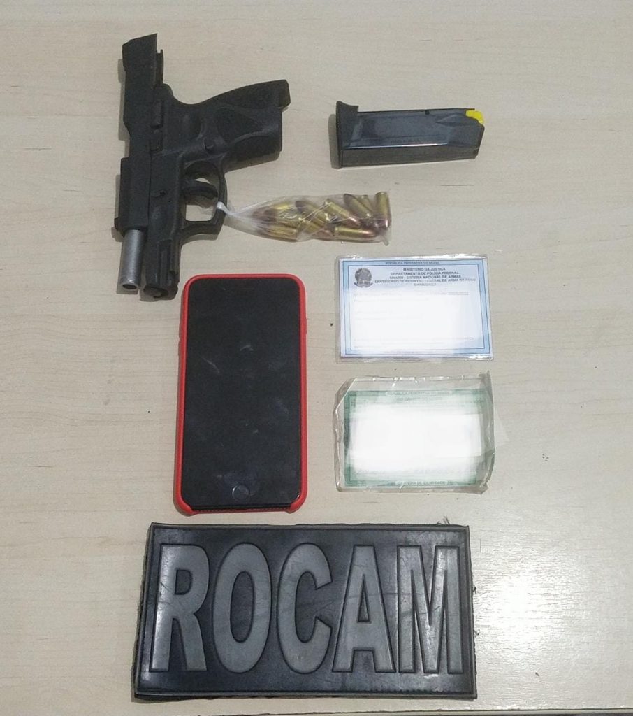 ROCAM prende homem por porte ilegal de arma de fogo no bairro das Quintas