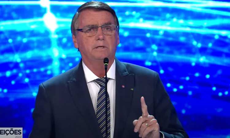Bolsonaro exalta Michelle e diz que Tebet estava ‘escondidinha’ na CPI da Covid