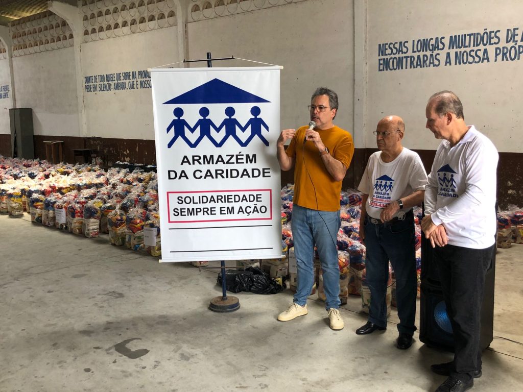 Clap do Bem entrega a instituições de caridade 19 toneladas de alimentos arrecadados nos shows de julho em Natal (RN)
