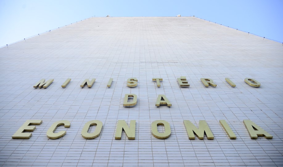 Brasil União banca R$ 46 bilhões em dívidas não pagas por estados e só recupera 11%