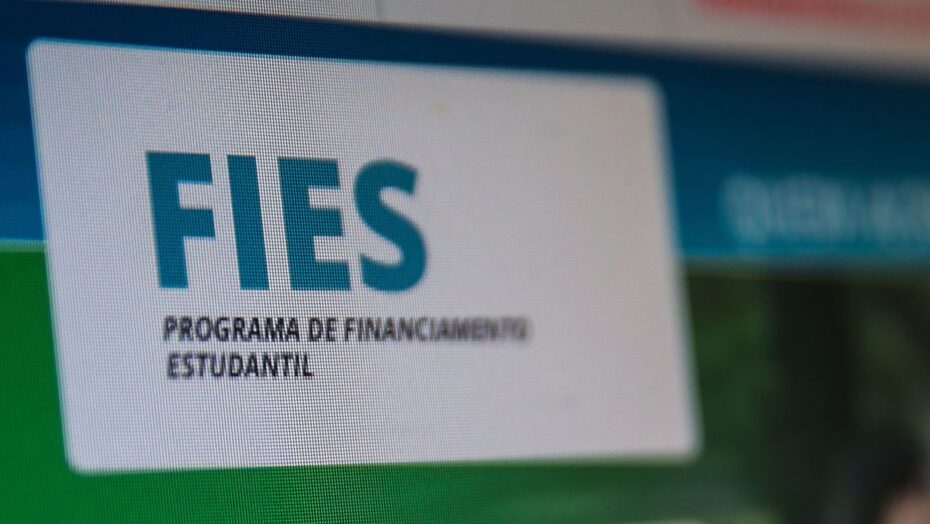 FIES: Aprovados devem enviar informações até hoje, 19