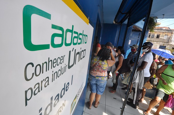 Com reajuste, Auxílio Brasil pode injetar R$ 293 milhões na economia do RN