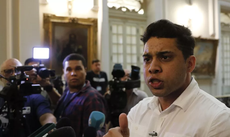 Gabriel Monteiro tem mandato cassado por quebra de decoro parlamentar