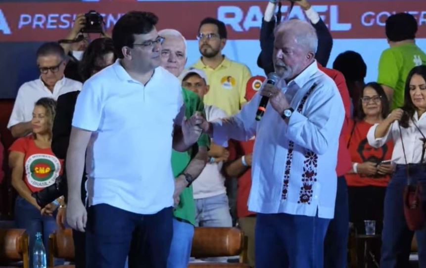 Ministra do TSE manda apagar vídeo em que Lula pede votos explicitamente