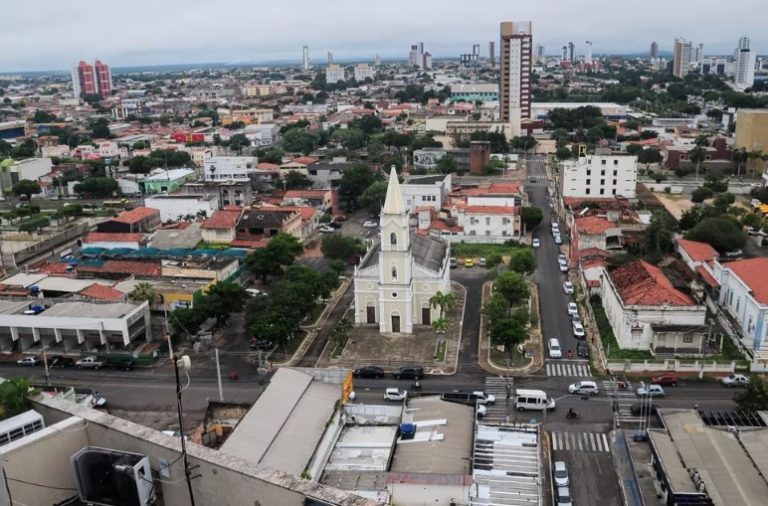 TRE anda nas ruas fiscalizando possíveis irregularidades de propaganda eleitoral