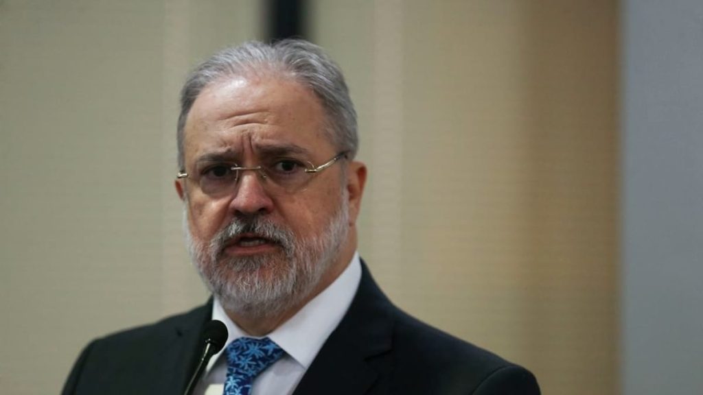 Chefe da PGR, Augusto Aras garante que ‘quem ganhar a eleição vai tomar posse’