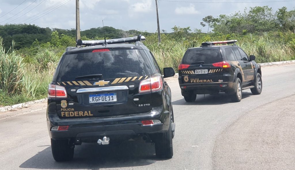 PF desarticula organização criminosa que pretendia resgatar líderes de facção em presídios federais