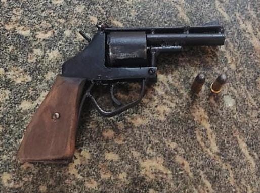 9º Batalhão prende homem por porte de arma de fogo ilegal e tentativa de feminicídio e Felipe Camarão