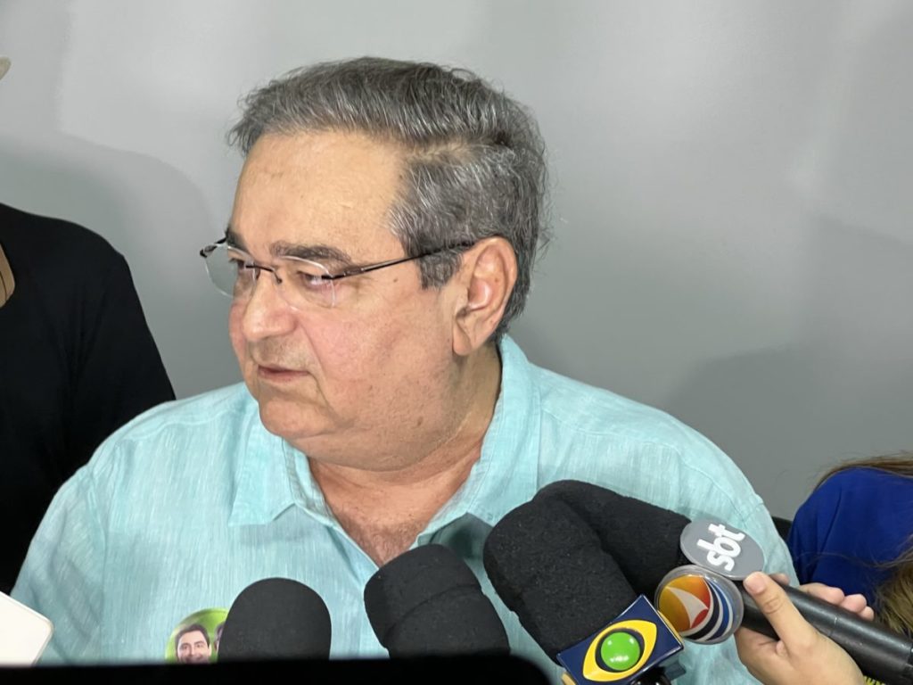 “Natal é discriminada pelo Governo Fátima, que tem uma dívida de R$ 75 milhões com a Saúde Municipal”, afirma Álvaro
