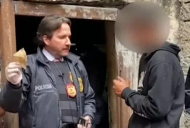 Homem confunde delegado com traficante e pede crack