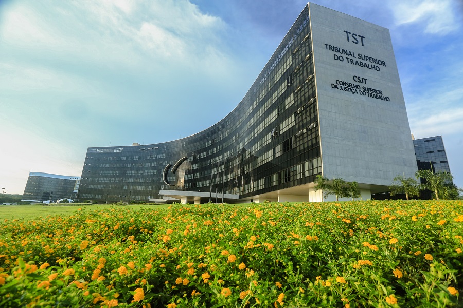 Desembargadora do TRT-RN é a mais votada para compor lista tríplice do TST