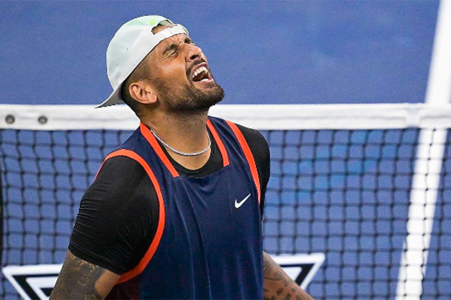 Kyrgios reclama de cheiro de maconha durante jogo do US Open