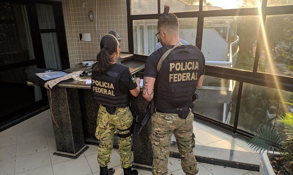 PF cumpre mandados contra importação ilegal de drogas no Rio