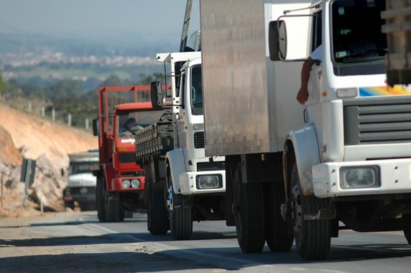 Caminhoneiros têm até 10 de outubro para cadastro