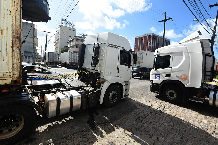 Codern tenta liberação de Parque de Tanques para estacionamento