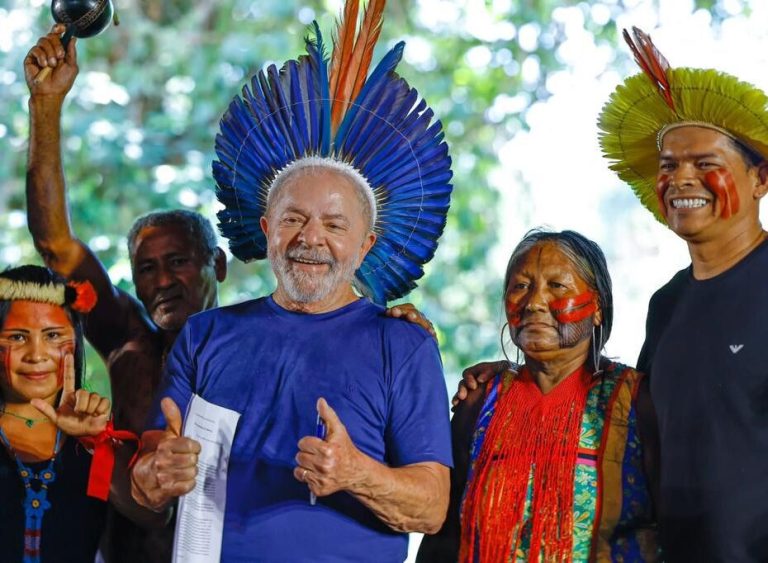 ‘A boiada não vai mais passar’, diz Lula em encontro com lideranças indígenas em Belém