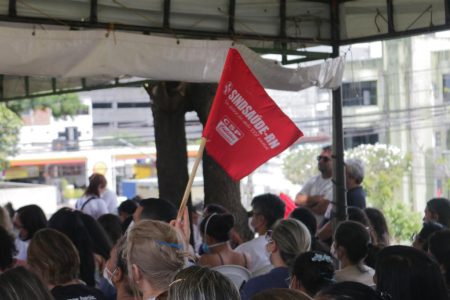 Governo do RN promete quitar plantões dos servidores da saúde nesta terça (13)