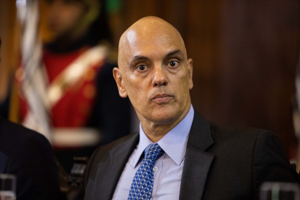 Senador pede impeachment do ministro Alexandre de Moraes, do STF