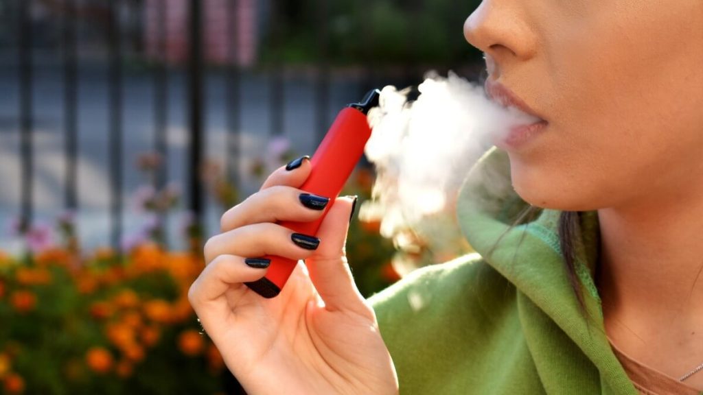 Ministério da Justiça determina que empresas deixem de vender cigarros eletrônicos