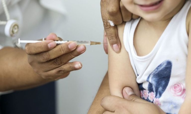 RN aplica 4,5 mil doses contra pólio em Dia D, mas apenas 34% das crianças foram imunizadas
