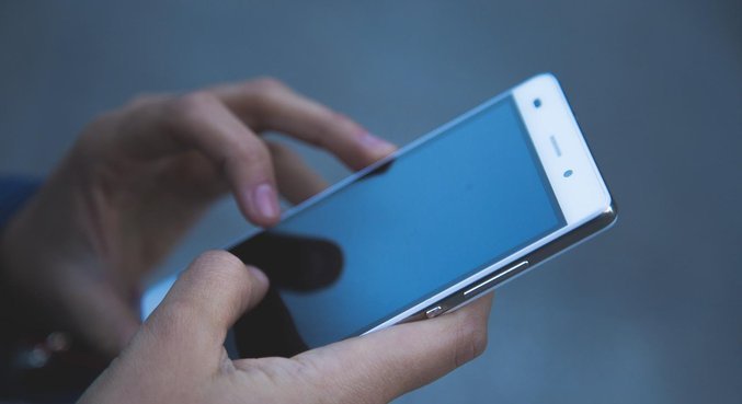 PT apaga post com fake news, após notificação da Igreja Universal