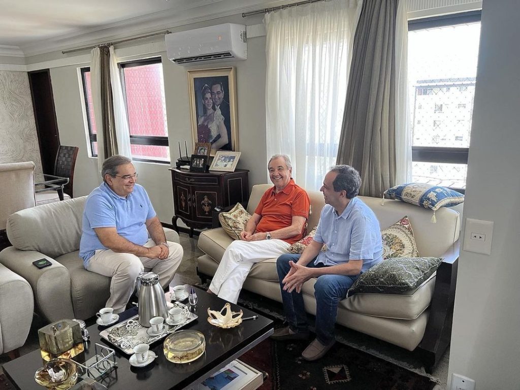 Álvaro Dias recebe Fábio Dantas e José Agripino para discutir “futuro do RN”