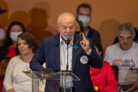 Eleitor de Lula se preocupa mais com saúde e menos com corrupção