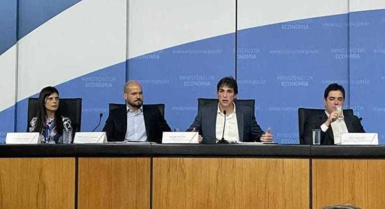 Caixa anuncia parceria com BNDES e Ministério da Economia para oferecer R$ 50 bilhões a projetos municipais