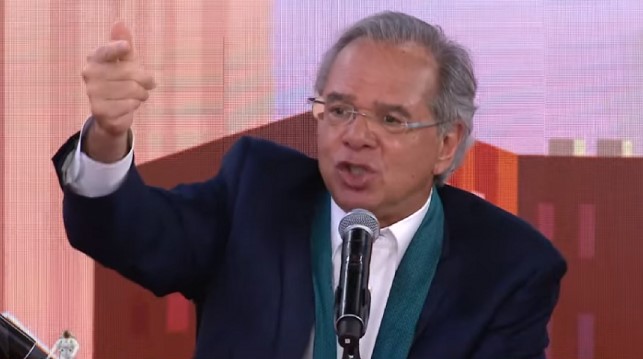 ‘A esquerda promete o paraíso e entrega o inferno’, afirma Paulo Guedes