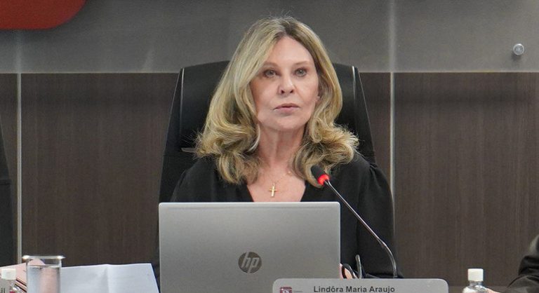 PGR pede anulação da decisão de Moraes que autorizou ação da PF contra empresários