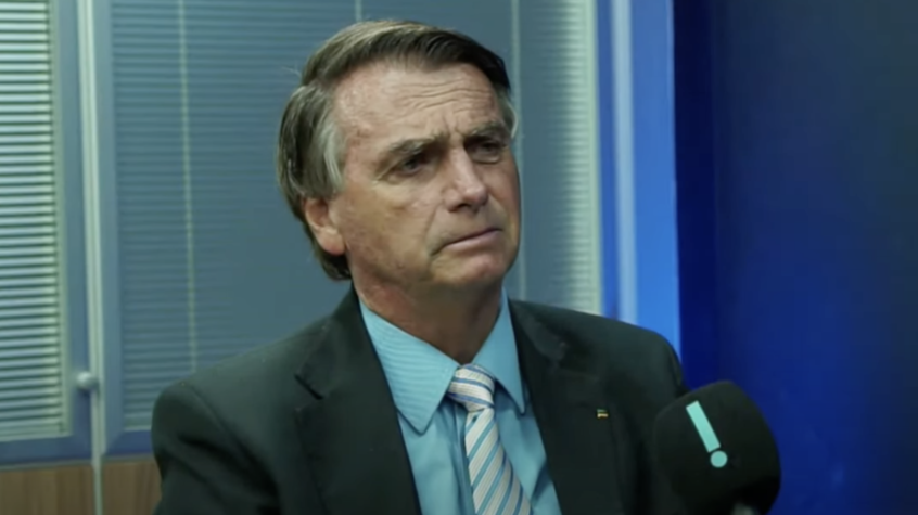 Cumpro mais a Constituição do que muitos do STF, diz Bolsonaro