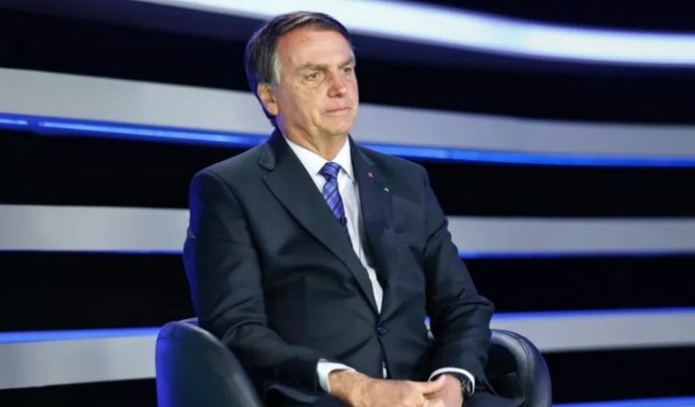 Bolsonaro “ganhou 10,6 milhões de votos” da noite para o dia, diz diretora do Datafolha
